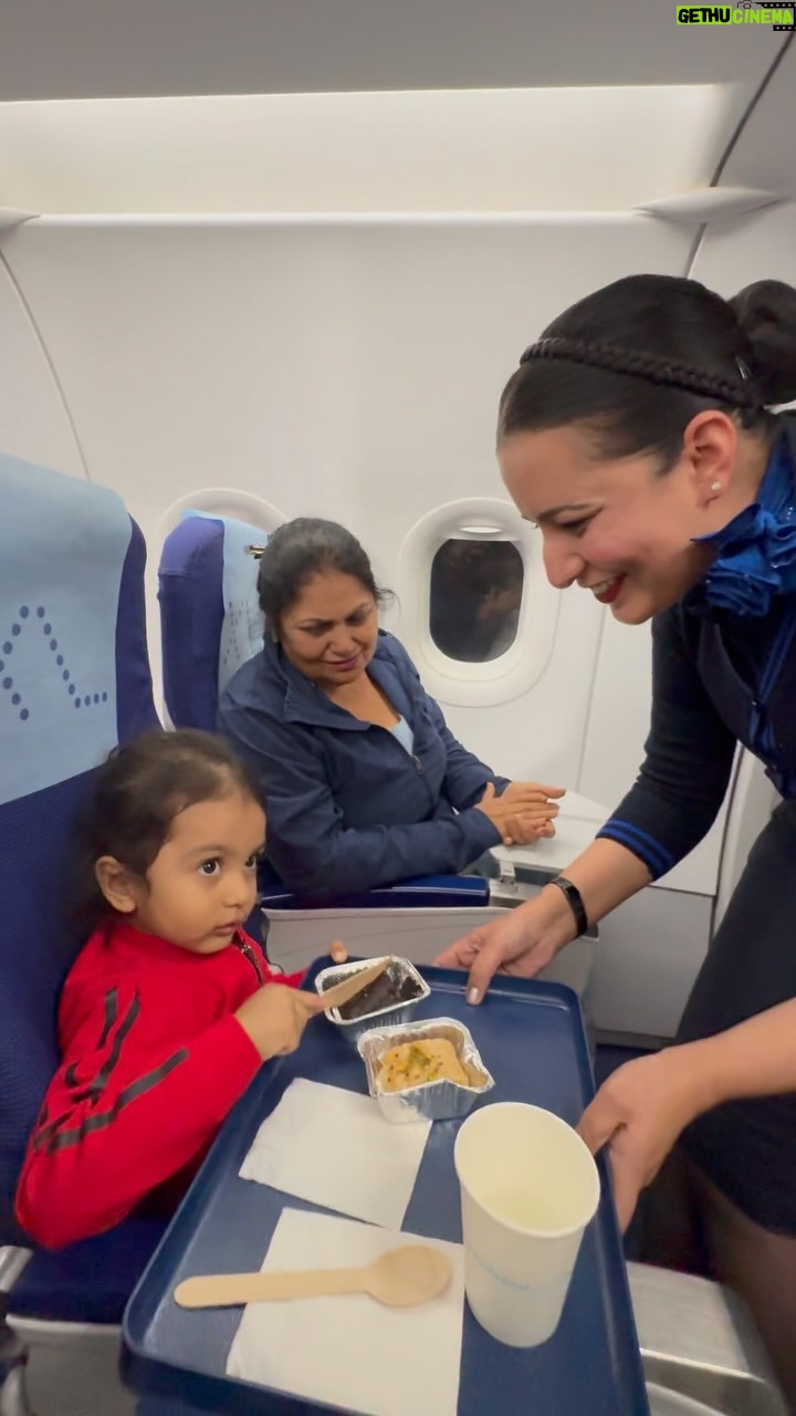 Harshdeep Kaur Instagram - Making memories with our little one who turned 3 yesterday !! This 3rd birthday was unique since Hunar celebrated it 35000ft high in the sky! Followed by a musical wish by all our team members travelling with us β€οΈ Thank you to each one of you for making his day so so special π