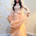 Harshdeep Kaur Instagram – Style-file from London✨
Stylist: @styledbysujata
Intern: @_jyoti_808, @_shivanya.m_
Outfit: @designerkavitaagarwal
Jewellery: @aquamarine_jewellery
Hair : @stefanbertin MUA : #EmmaLovell
#HarshdeepKaur #London #FashionDiaries