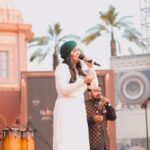 Harshdeep Kaur Instagram - When the beat drops, the worries fade away! 🎵✨ People from different places & phases enjoyed with me! Goa, you were awesome! 🏖️ #HarshdeepKaurLive #HarshdeepKaur #Concert