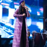 Harshdeep Kaur Instagram - On Stage VS Off Stage 📸 We vibe in both places! 🙌 Stylist : @styledbysujata Asst: @sia_03_ @_jyoti_808 Outfit: @sobariko Jewellery: @anthajewels PC: @makmehta97 #HarshdeepKaurLive #HarshdeepKaur #Music Which one do you like?