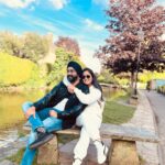 Harshdeep Kaur Instagram - Spent a Cosy day in Cotswold.. and it felt like stepping into a story book 🏡🎠 #CotswoldVillages #CotswoldCountryside #cotswolds