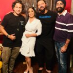 Harshdeep Kaur Instagram - The Team ❤️ The journey becomes even more beautiful than the actual destination when you have such creative and encouraging people standing right next to you.. always pushing you to give your best 🫶🏼 Thank you @mankeet_singh @abhijitvaghani @shubh.mukherjee #YaarBanaayaTennu #HarshdeepKaur #making #HarshdeepKaurMusic #Teamwork #indiemusic #bts