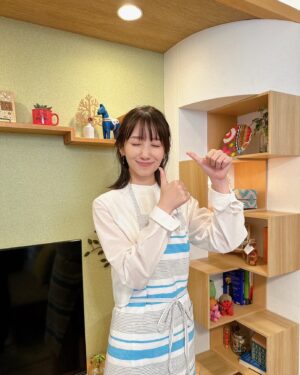 Haru Instagram - 気づいたらまた誕生日を迎えておりました。
今年も半分が過ぎたということですね。
たくさんお祝いしてもらえて、
まったくもって幸せ者です、わたし。
皆さんに笑顔をお返しできるよう、
頑張ってまいります！

次回でお嫁くん最終回です😢
みなさん見届けてください！