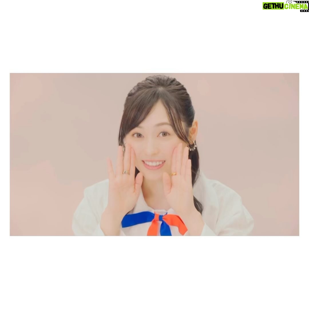 Haruka Fukuhara Instagram - . 『 #CDエナジー #祝割 』の 新WEB CMに出演させていただきました☺︎ 春から進学、新社会人、転勤などでご家族で引っ越しなど、新生活を迎える方や、結婚や出産で生活スタイルが変わる方も沢山いらっしゃると思います! これからの光熱費をお得にしたい!生活に合わせお得にする方法を知りたい!などご検討中の方がいらっしゃいましたら是非CDエナジーのホームページを覗いてみて下さい✨ ホームページには #祝割 #CDECO #引っ越し など3つCMがありますので、是非見てみてください✨ ノリノリでダンス踊っちゃいました💃
