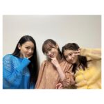 Haruka Fukuhara Instagram - . 18/40ふたりなら夢も恋も 第3話今夜22時から放送です☺︎ お父さん役の#安田顕 さんとのシーン、私自身とても心に刺さる忘れられないシーンです！泣 是非観てください！ 写真は、大好きなお2人と♡ 有栖の友達、世奈役の#出口夏希 ちゃんと留依役の#長澤樹 ちゃん✨ #エイフォー #エイティーンフォーティー