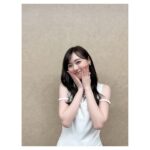 Haruka Fukuhara Instagram - . 映画「あの花が咲く丘で、君とまた出会えたら。」 ついに全国公開致しました🫧 日々の当たり前が当たり前じゃなく、幸せなことなんだ。 大切な人をもっと大事にしよう。 そんな風に思える温かい作品です。 1日1日を後悔のないよう丁寧に過ごしていきたいですね。 たくさんの方にこの作品の想いが届きますように、、、。 愛して頂けたら嬉しいです。 #映画あの花 #あの花が咲く丘で君とまた出会えたら