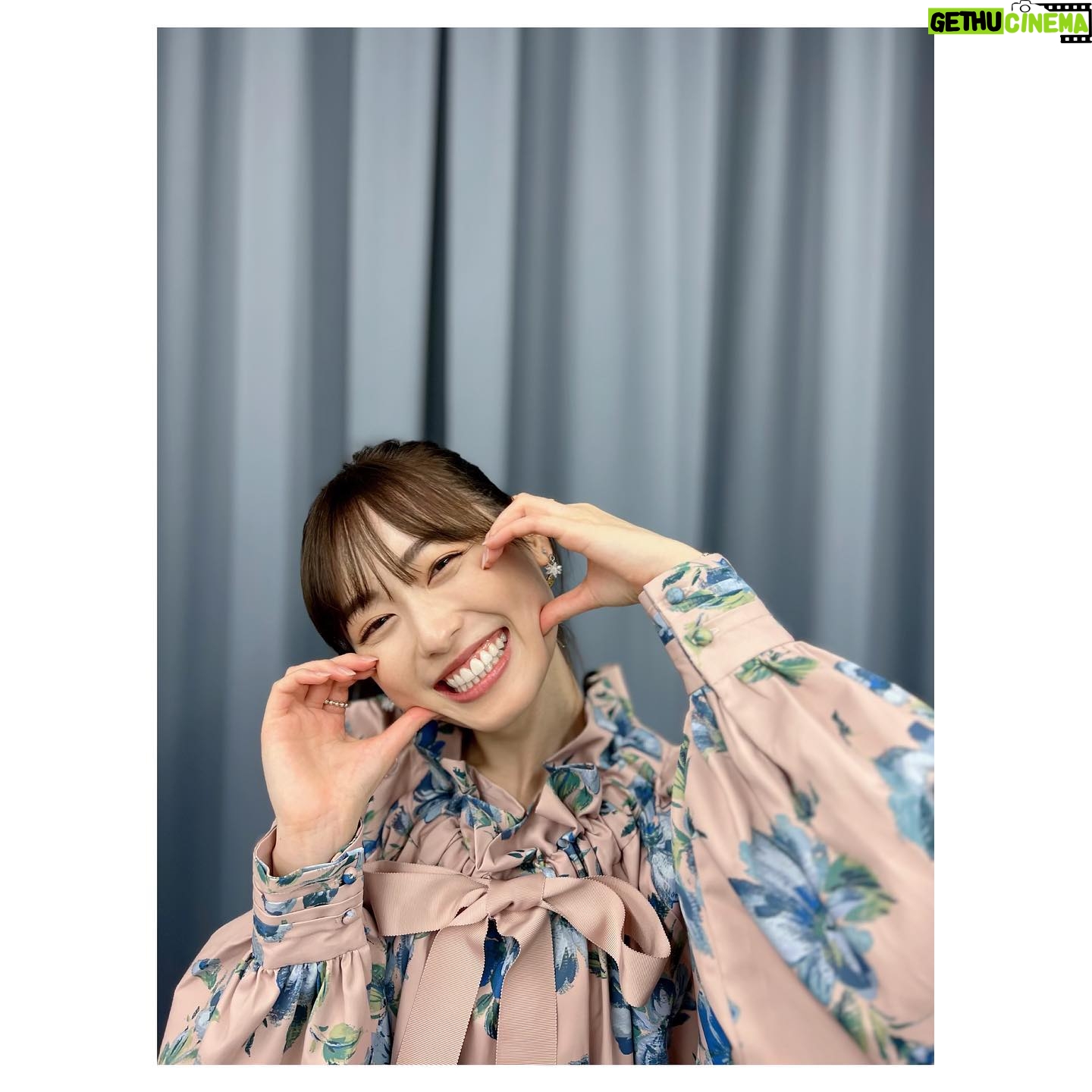 Haruka Fukuhara Instagram - . 流行りに乗れるように頑張った 顔ハート🫶笑 可愛すぎる衣装とメイクをして頂けてルンルンな学祭でした。