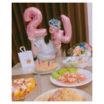 Haruka Fukuhara Instagram - . 24歳になりました☺︎ たくさんのお祝いメッセージ 本当にありがとうございます！ 不器用な私がここまで来れたのも応援して下さっている皆様のおかげです！ 心から感謝しています😌 皆様への愛と真心を込めて、 素敵なものをお届けできるよう頑張ります！ 24歳の福原遥もよろしくお願いします✨ #24の4が逆になっちゃった笑 #私っぽい