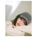 Haruka Fukuhara Instagram - . 念願の「#MORE」 初表紙をさせていただきました☺︎ 撮影中もスタッフの皆様が凄く温かくて優しい方ばかりで、夢の様な楽しい1日を過ごさせていただきました♡ またお会いできるよう頑張りたいです！ 特集ページの 『冬の“白”に染まりたい、5つの理由』 にも出させて頂いてます！ どのコーディネートも可愛すぎて、白好きな私は終始大興奮でした♡笑 洋服を選んでる時って本当に楽しいですよね！ 今年も沢山の冬コーデを楽しんでください✨ 「MORE」2022年12月号／#集英社 撮影／#柴田フミコ さん