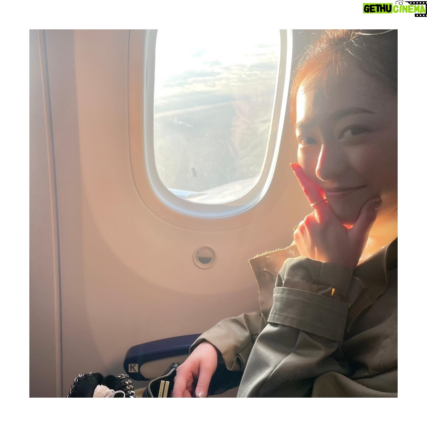Haruka Fukuhara Instagram - . #朝ドラ#舞いあがれ! 半年間にわたって放送した内容を、ギュッと凝縮した総集編を放送致します☺︎ 総合テレビ 前編が本日5月5日午後13:05〜14:30 そして、後編が午後14:30〜15:55 放送です! BS4Kでは5月6日前編が午後13:00〜14:25、後編が午後14:25〜15:50です! またあの世界を味わえると思うと今からニヤニヤが止まりません! でも舞いあがれ!チームの皆さんに会いたくなっちゃいますね、、、😭💓 皆さん是非楽しんでください! 写真は、大好きな五島列島にクランクアップ後またプライベートでお邪魔させて頂いた時の写真✨ たくさんたくさんお世話になり、第二の家族のような存在の五島列島の皆さん💓 行くたびにパワーをたくさん頂ける大切な場所です😌