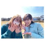 Haruka Fukuhara Instagram - . 本日22時から#NHKドラマ #正直不動産 第7話が放送されます☺︎ 先週の放送は観ていただけましたか？ 永瀬先輩が桐山先輩を引きとめるシーンでグッときました😭 第6話の見逃し配信は#NHKプラス で17日の22:44までやっているそうです！ お忙しくてその前も見逃してしまった皆さんは、 NHK総合にて3話〜6話まで再放送が決定しました！ 第3話 5/18(水) 午前2:05(火曜深夜) 第4話 5/19(木) 午前2:10(水曜深夜) 第5話 5/20(金) 午前1:55(木曜深夜) 第6話 5/20(金) 午前2:40(木曜深夜) 観られるそうです！！ 是非ご覧下さい✨ 第7話のお話は、榎本美波さん（#泉里香さん）が永瀬先輩(#山下智久さん)を訪ねてある#定年夫婦 (#前田吟 さん#中田喜子 さん)の自宅売却の相談に… そしてこれからミネルヴァ不動産とはどうなるのか？！ 今夜も楽しんで頂けたら嬉しいです✨ そして写真は大好きな記録さんと📷 実はこのネイル、正直不動産のネイルをして下さっているんです💓 なんて素敵なネイル💅 作品愛をすごく感じて、心がぽっかぽかになりました✨