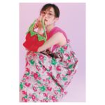 Haruka Fukuhara Instagram - . 本日発売 #GINGER 8月号 特別号の表紙を務めさせて頂きました☺︎ 知らない自分に出会わせてくれる場所。 新鮮で胸が高鳴る時間でした！ 是非ゲットしてねん♡ 撮影　#倉本侑磨 さん スタイリング　#安西こずえ さん ヘア&メイク #KATO さん 表紙デザイン　#Jupe design さん