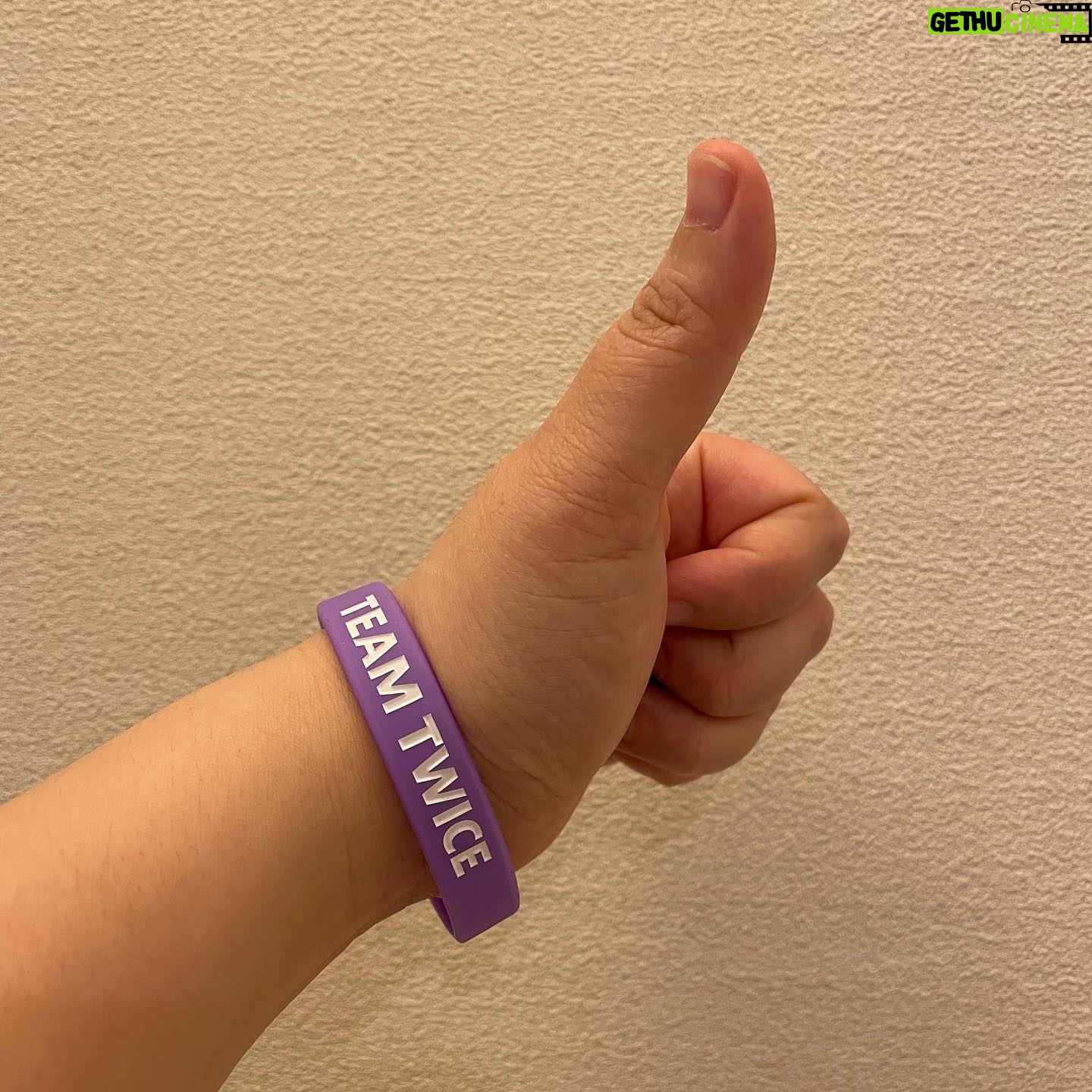 Haruna Kondo Instagram - ※ MISAMOさんのSHOWCASE行ってきました。 あぁ。胸がいっぱい。 はっと息を呑む美しさ。 アルバム「Masterpiece」の世界観がとっても好きで、、 素敵とはこのことです。 #TWICEさんのスタジアムライブのときの写真載せられてなかったからこちらもあげさせてもらいます #子供の頃から本を読むのが得意ではなかったんだけどこの素晴らしさを表す語彙力が欲しいから本は読むべきだと思いました