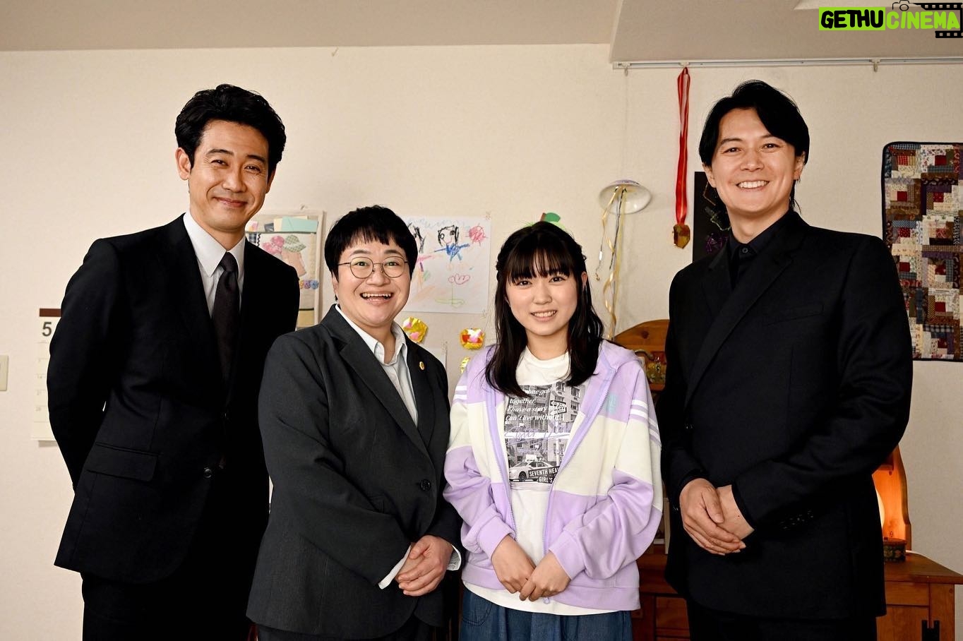 Haruna Kondo Instagram - ※ ラストマン第5話 ありがとうございました! 弁護士の小久保と申します。 日曜劇場デビュー 嬉しかったなぁ! 福山さん、大泉さん、合間ずっっっと喋ってたなぁ。 楽しかったなぁ。 平澤宏々路さんと好きなお笑いの話楽しかったなぁ。 緊張してたけど、おかげさまでほぐれました。 まだの方はぜひTverでご覧ください。 ライス関町に続いて、東京NSC9期生の出演、ありがとうございました!!!