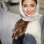 Hasti Mahdavifar Instagram - حقيقتا بعد از اينهمه مدت روم نميشه چيزي بگم ! فقط ميتونم بگم سلام ❤️👋🏻 . #غیبت_طولانی