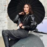 Hatice Şendil Instagram - Yolda kaldım desem, inanır mısınız😉? #reklam