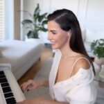 Hatice Şendil Instagram – Sabah kahvesinde buluşalım☕️