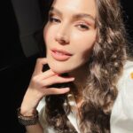 Hatice Şendil Instagram - Nesli🕊 İYİLİK ÇOK YAKINDA🫶🏻 @iyilikdizifox