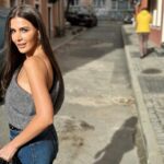 Hatice Şendil Instagram - Tatlı bir seri geldi🩶