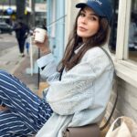 Hatice Şendil Instagram - Notting Hill☔️