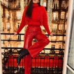 Hatice Şendil Instagram – Bonbon rouge à Paris
