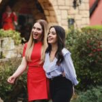 Hayal Köseoğlu Instagram – Sürpriz sonlu güzellikler 🥰 Akşam görüşürüz ✨✨ #HudutsuzSevda #Damla