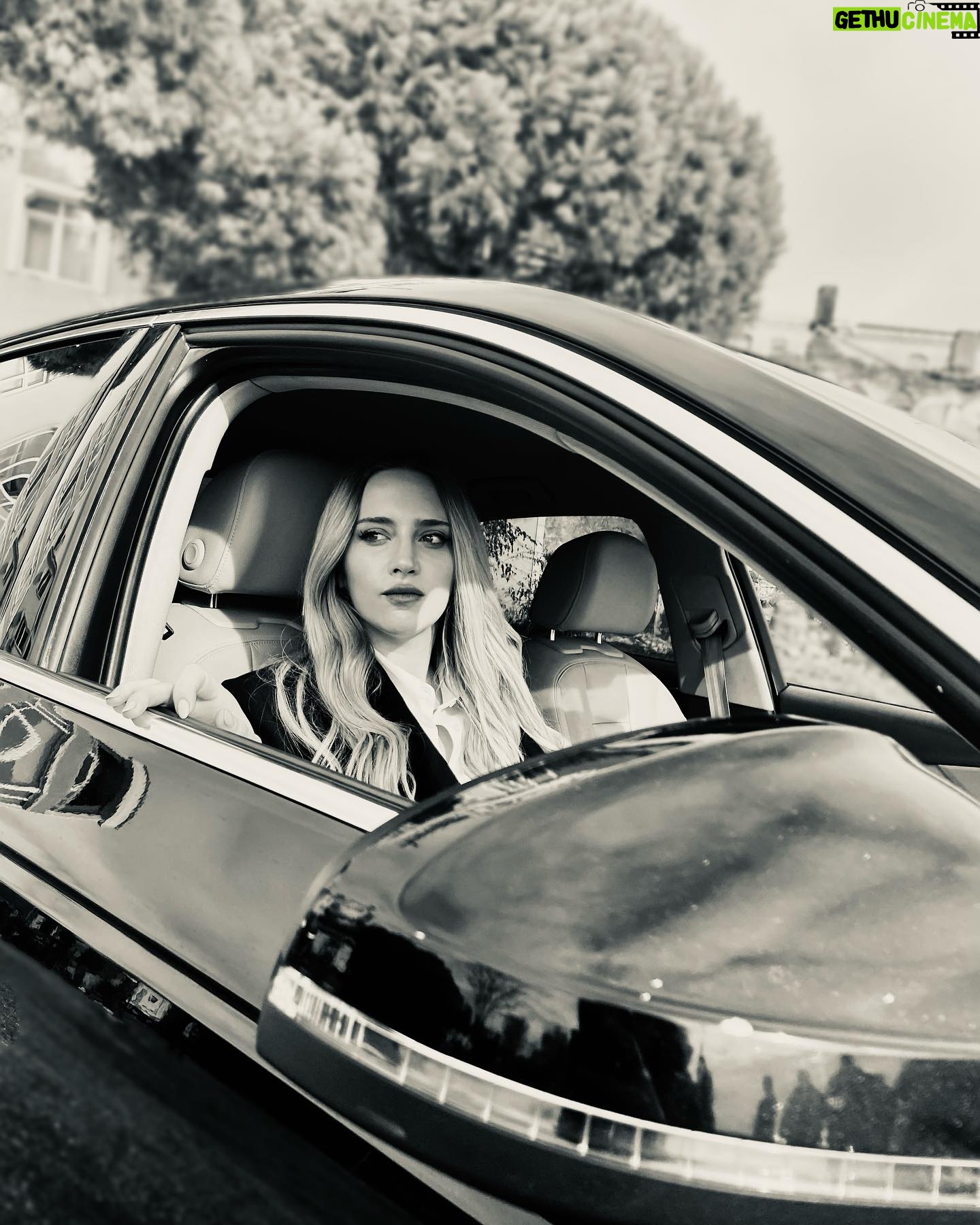 Hayal Köseoğlu Instagram - week dumping ✨