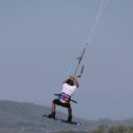 Hayal Köseoğlu Instagram - Bu haftasonu Xiaomi Kite Cup'ı izlemek için @xiaomi.turkiye'nin davetlisiydim. 🧚🏻🌊💥💥 İzlemesi aşırı keyifli ve heyecanlıydı. Yarışma sonrasında da Xiaomi'nin düzenlediği sunset partyde saatlerce dans edip çok eğlendik! ☀️☀️ Xiaomi Lounge'da bulunan deneyim alanında da #RedmiNote12Serisi'ni deneyimledim. 💓#HerYönüyleEtkileyici #işbirliği