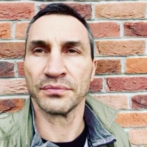 Hayden Panettiere Instagram - A better view of the video @klitschko sent me. #HoplonInternational 
http://hoplonintl.org #Ukraine