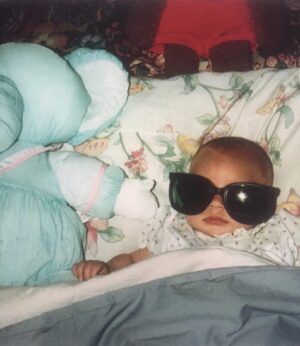 Hayden Panettiere Instagram - My mood today. And yep that’s me as a baby 😄 😎