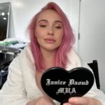 Hayden Panettiere Instagram – Pink hair don’t care! #photoshoot #pinkhair #glamteam