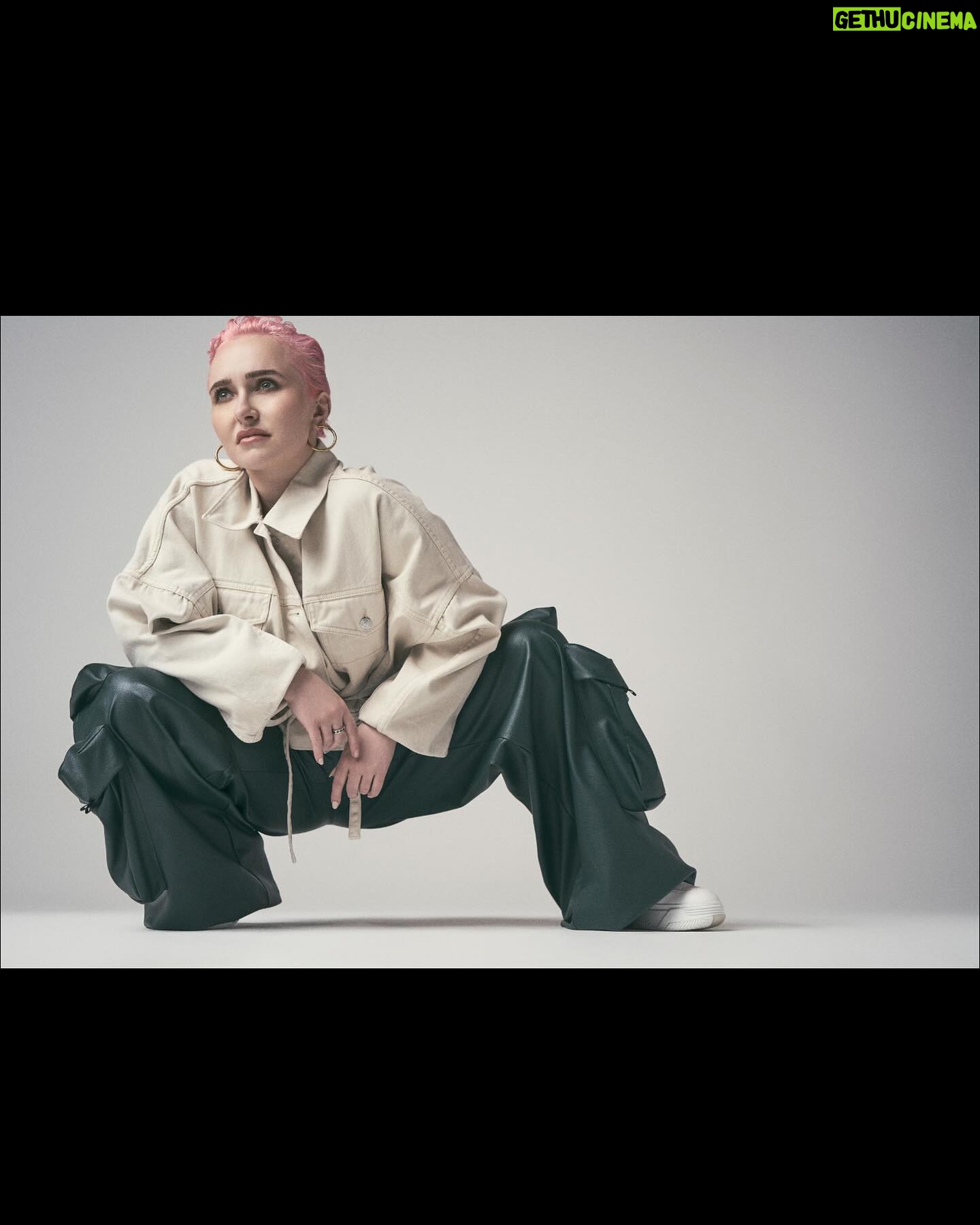Hayden Panettiere - 31.1K Likes - Had an epic time shooting for @reservedmagazine! So many sick outfits especially the green @amiri pants and white @amiri sneaks! Written by Delaney Willet | @dpwillet Photographed by Ben Cope | @ben_cope Styled by Luca Kingston | @lucakingston Hair: Rena Calhoun | @rena.calhoun @virtuelabs @aframe_agency Makeup: Vittorio Masecchia | @vittoriomasecchia at @opusbeauty Produced by BJ Panda Bear | @bjpandabear Outfits: Pink Top @tako__mek__ Looney Tunes Jacket X L3DE Marzo @13demarzo_official Blazer: @janashia_ Tan Jacket: @31philliplim Pink Suit: @argent Jewelry: @davidyurman , Michael Dawkins and @marco_bicego