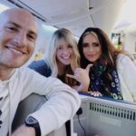 Hayden Panettiere Instagram - Thank you @airtahitinui for getting us to the beautiful Tahitian islands safely and in #style 🤩🙌🏼🤙🏼🙏🏼 #Tahiti @tahititourisme