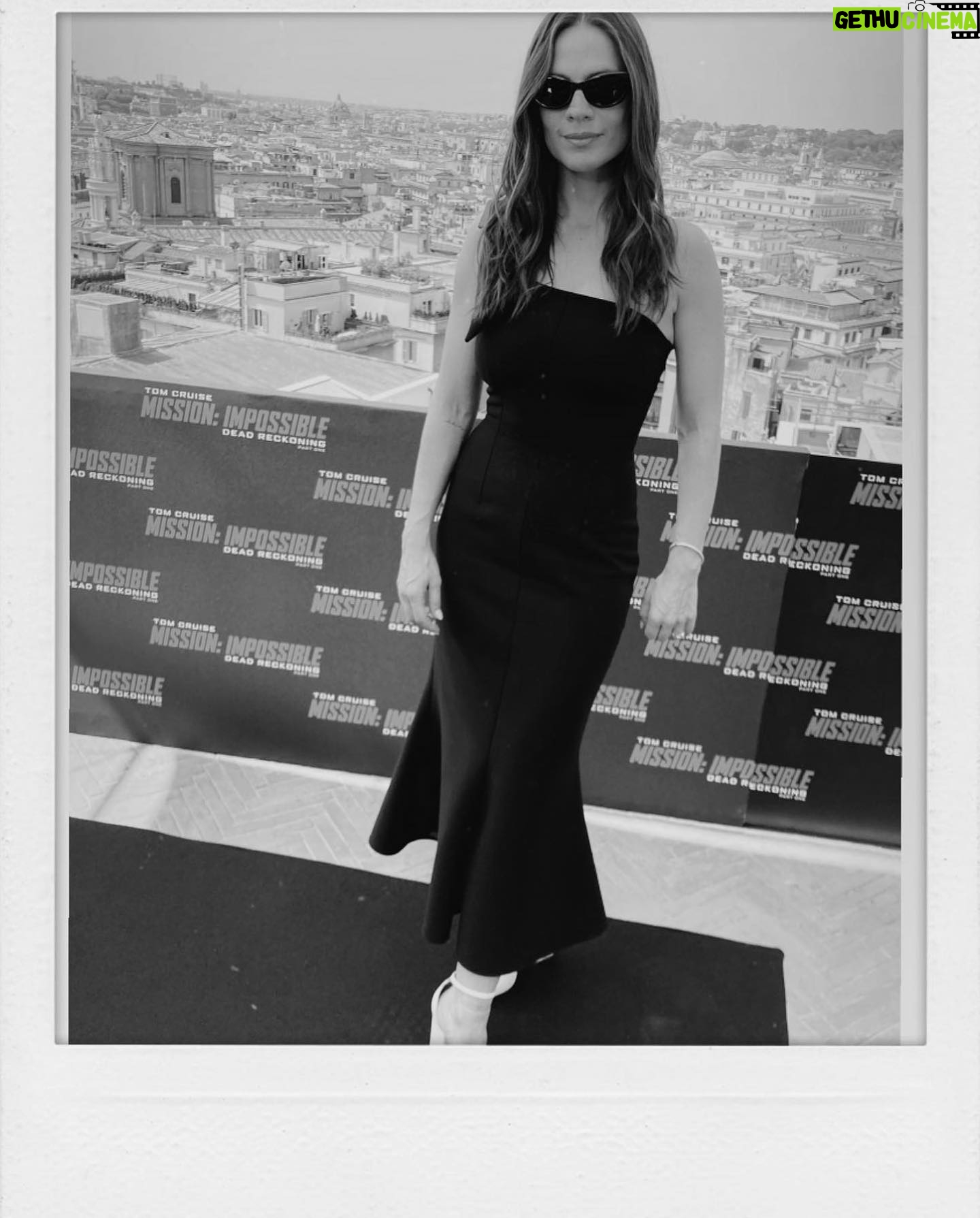 Hayley Atwell Instagram - Day two of our world tour… thanks for having us back, Rome, you passionate and eternal city 🇮🇹 @rosefordestudio @christopherkane @dayaruci @jennycoombsmakeup
