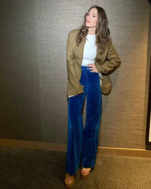 Hayley Atwell Instagram - What am I looking at? Wrong answers only: