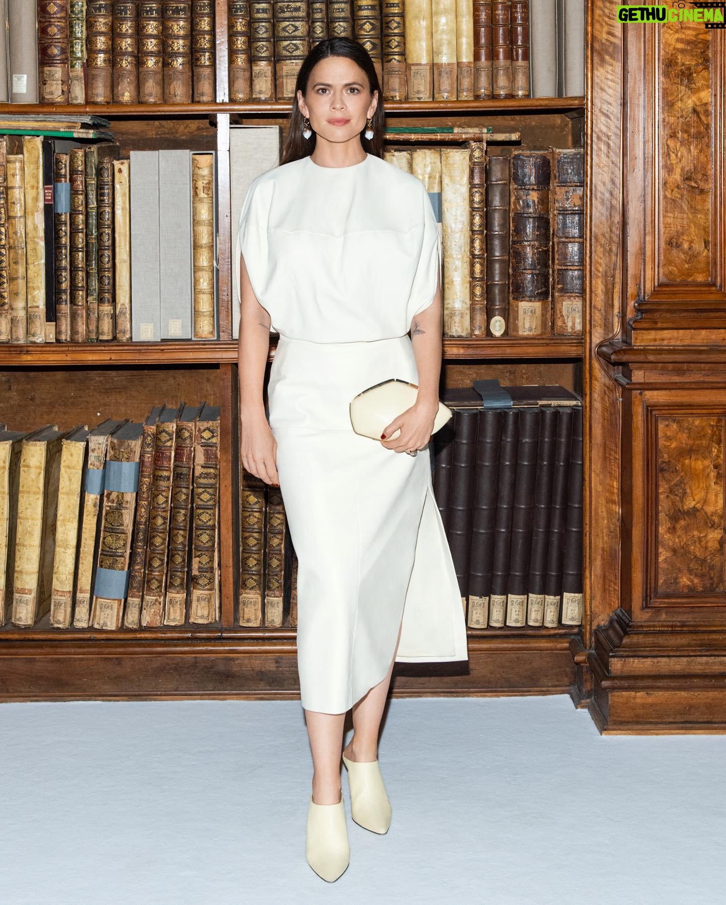 Hayley Atwell Instagram - Gaida’s minimalist, relaxed elegance. I loved attending the show and wearing this leather dress. Thank you Rosanna and Gabriele! @giada_montenapoleone #GIADA #GIADASS24 #MFW Photographer: @pawelpysz @rosefordestudio @wendyrowe @stefanbertin