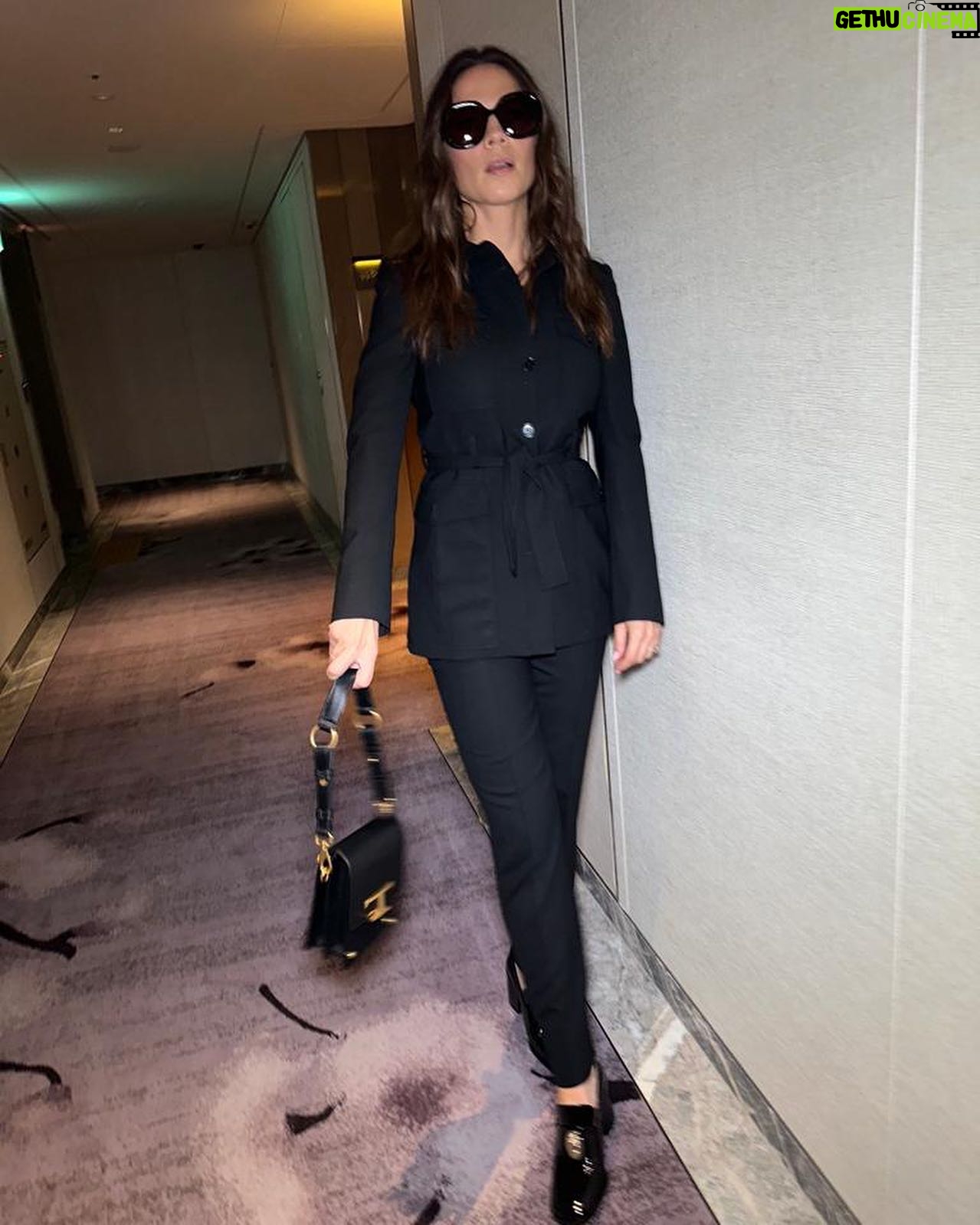 Hayley Atwell Instagram - Another city, another hallway to conquer. Hello Seoul 😎