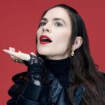 Hayley Atwell Instagram - Loved the creativity of this shoot. the Glass is pure class! Read the interview on Monday💗 Photographer: @jasonhetheringtonstudios Stylist: @stephwilsonstylist Make up: @kennethsohmakeup Hair: @dayaruci using @virtuelabs Manicurist: @lucytuckernails using @diorbeauty Styling Assistant: @rosiejsykes Talent: @wellhayley All jewellery: @cartier Top and coat: @roksandailincic thank you @tapestrylondon 🤍