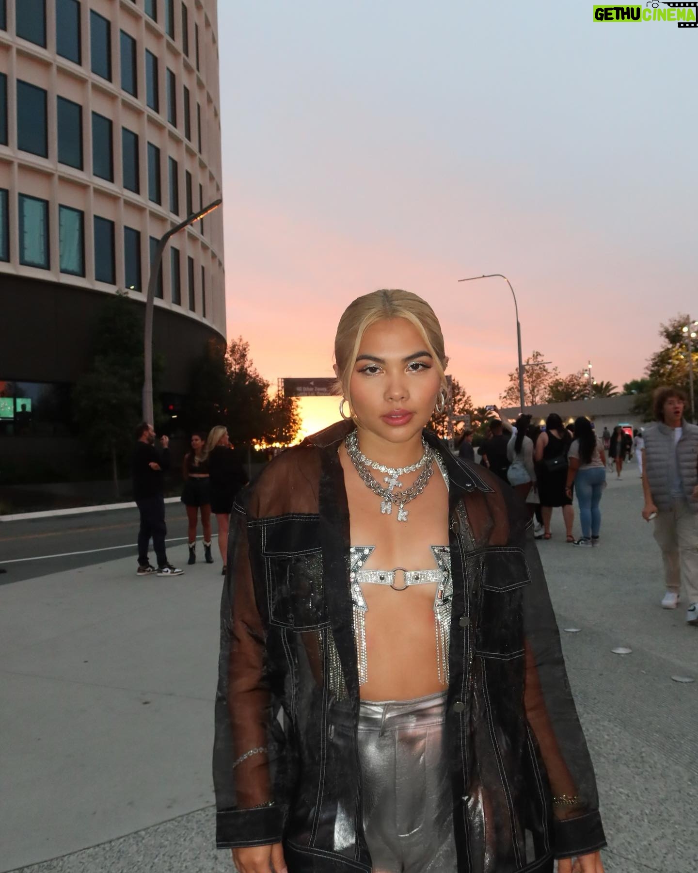 Hayley Kiyoko Instagram - The category is Bey 👑🐝