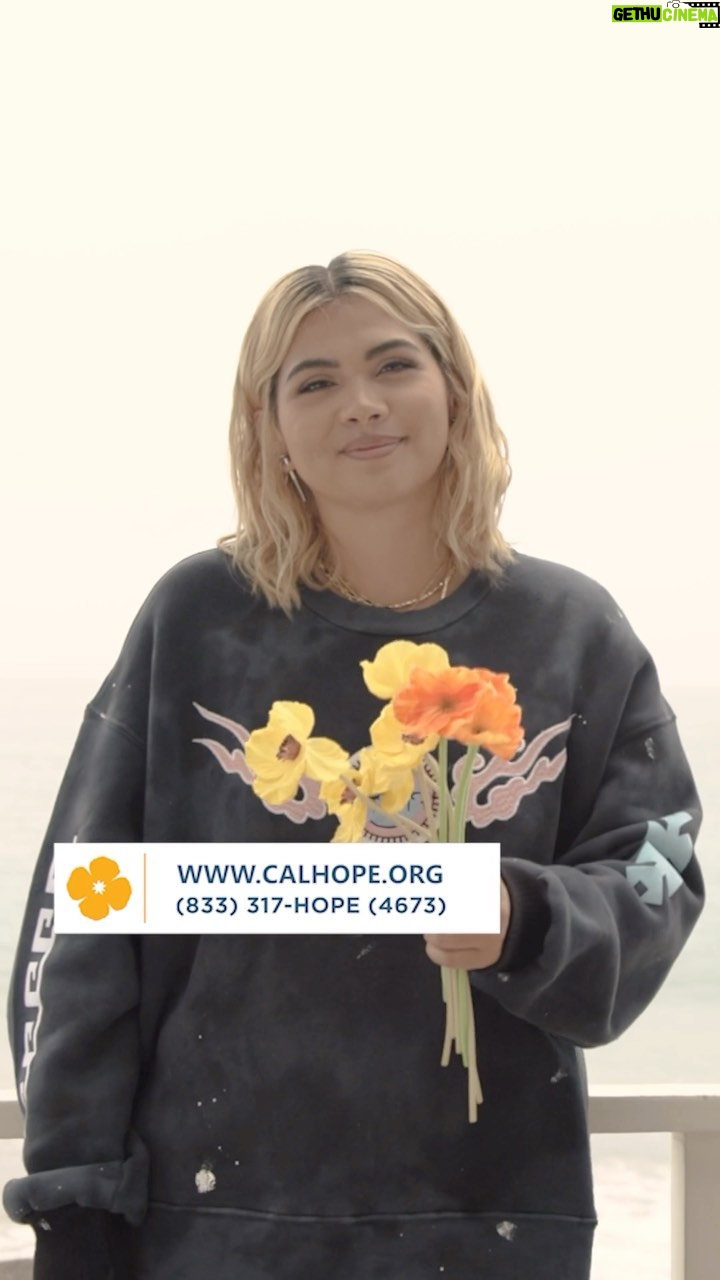 Hayley Kiyoko Instagram - Navigating life’s challenges is never easy, especially within our LGBTQIA community. I know how isolating it can be when you feel like you don’t have a community or resources for help. It’s so important to know that you are NOT alone. CALhope offers so many free resources to those of us who are struggling with anxiety and depression…please don’t be afraid to get the support you deserve. I love you all so much! 🥹❤️ Call or text 833-317-HOPE (4673) Or go to calhope.org #calHOPE #partner