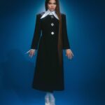 Hayley Kiyoko Instagram - The longer the hair, the closer to Lesbian Jesus 🖤🌈 Thank you @papermagazine for such a stunning shoot and thoughtful interview. Link in story✨ photo & cd @gracescuitto stylist @allthreeheathers story @betteroffalone.mp3 make-up @marlavazquez hair @thisisbabe set design @crystalgeller @rckypcky nails @nailsbymexyy photo assist @money_sh0t style assist @thatssosav @lucysylvester production assist @maliasine editor in chief @justintmoran editorial producer @trashfengshui