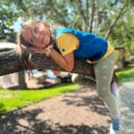 Haylie Duff Instagram - Climbing trees 💚