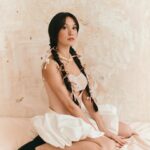Hazal Subaşı Instagram - #throwback @eleledergisi 🎀🤍