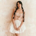 Hazal Subaşı Instagram - #throwback @eleledergisi 🎀🤍