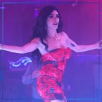 Hazar Ergüçlü Instagram – Dilber💃🏻 #HazarErgüçlü 

Yılmaz Erdoğan’dan #İnciTaneleri yakında @kanald’de.

@yilmaz.erdogan @hazarerguclu @bkmonline