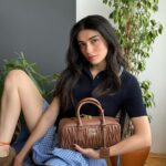 Hazar Ergüçlü Instagram – 👛 @miumiu  #miumiu #miuarcadie