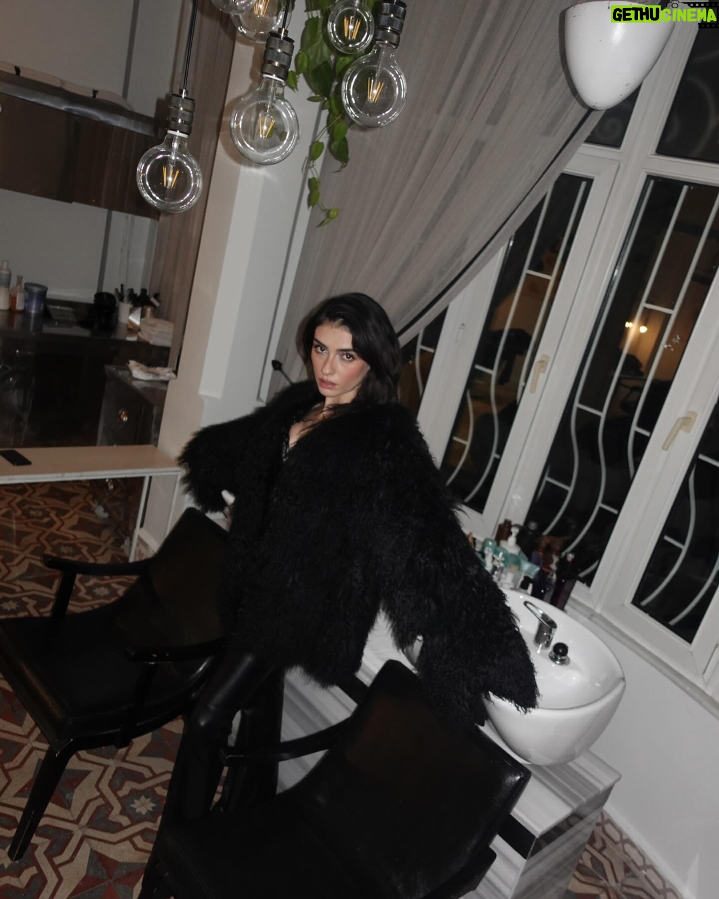 Hazar Ergüçlü Instagram - #marieclaire35