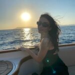 Hazar Ergüçlü Instagram - 🧛🏻‍♀️