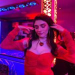 Hazar Ergüçlü Instagram – Bu akşam bizim ortam💃🏿❤️‍🔥 @incitaneleribkm