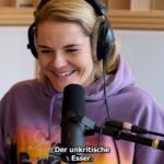 Hazel Brugger Instagram - Was war der beste Kinofilm 2023? Um diese Frage zu beantworten haben wir niemand Geringeres als den aktuell vielleicht größten internationalen YouTube-Filmkritiker zu uns in den Podcast geholt, den Schotten „The Critical Drinker“ 🎬🍿 @spitzer_thomas hat sich damit einen kleinen Lebenstraum erfüllt. Die Folge erscheint heute um 0 Uhr, in diesem Sinne: Cheers 🥂